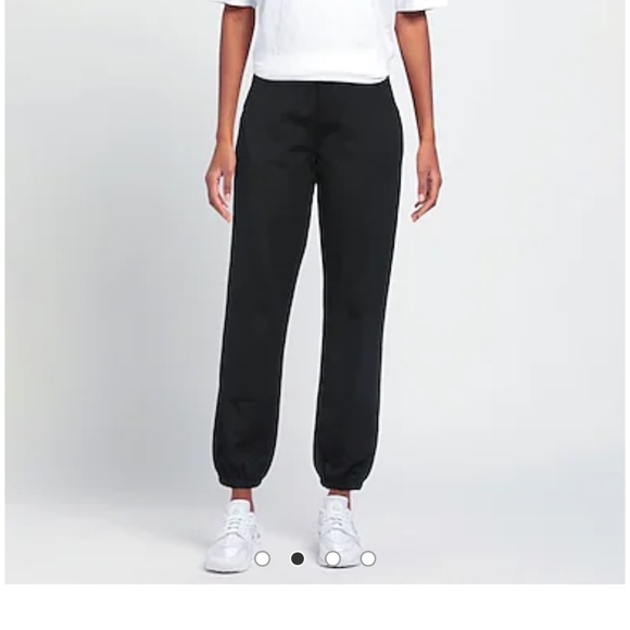Marc Jacob’s The Sweatpants - Picture 2 of 5
